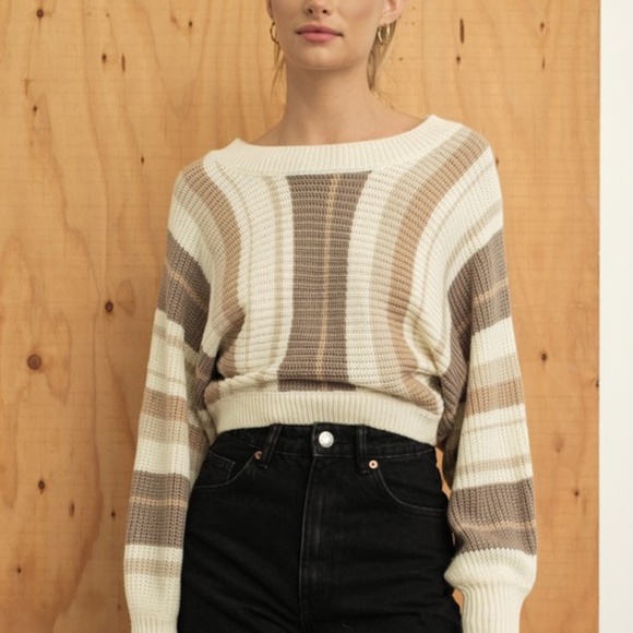 Dolman Cropped Sweater - Picture 2 of 3